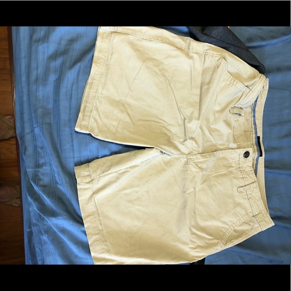 34” Aeropostale shorts